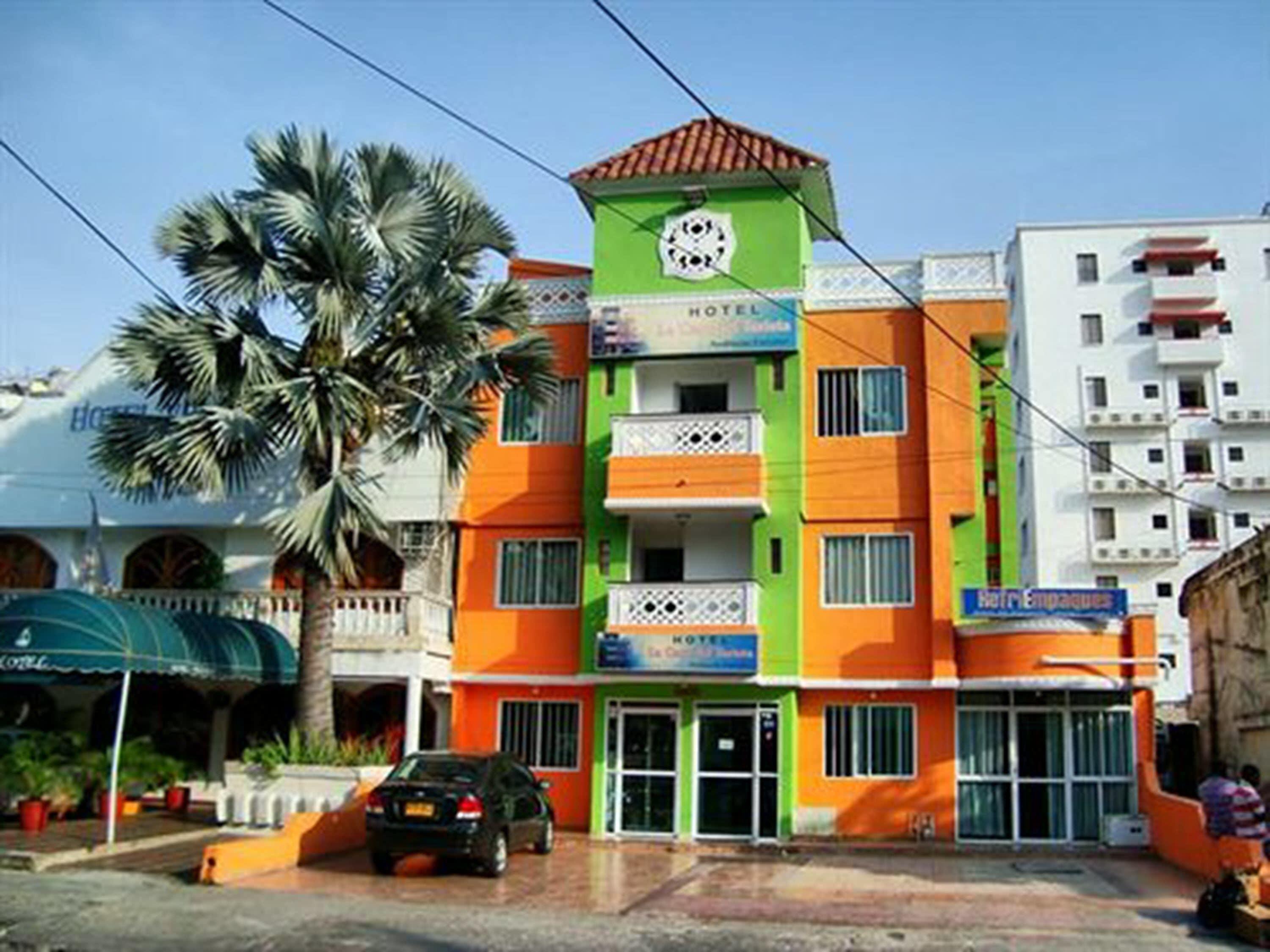 Hotel La Casa Del Turista 3*