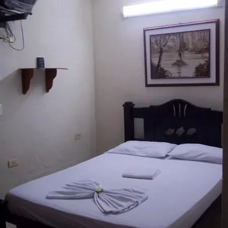 Hotel La Casa Del Turista Cartagena
